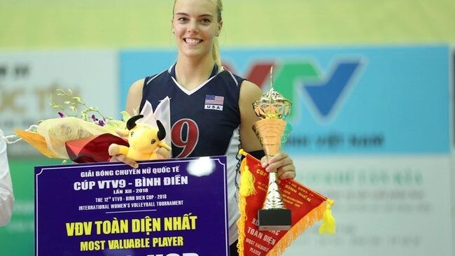 Cúp VTV9 Bình Điền 2019: Hóa chất Đức Giang Hà Nội chiêu mộ khẩu thần công Yeliz Başa và Holly Toliver
