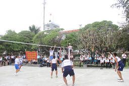 Việt Nam và Philippines giao lưu bóng chuyền trên đảo Song Tử Tây