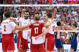 Đánh bại Braxin, Ba Lan lần thứ 2 vô địch giải bóng chuyền nam thế giới.