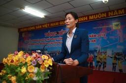 Sở VHTT&amp;DL tỉnh Long An tri ân đội bóng chuyền nữ VTV Bình Điền Long An