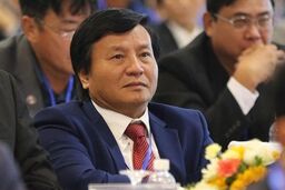 Ông Lê Văn Thành rút khỏi 'ghế nóng' bóng chuyền