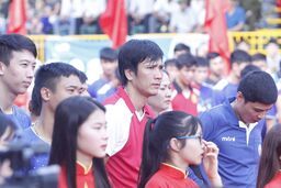 Cựu tuyển thủ Nguyễn Hữu Hà khuấy động giải phong trào