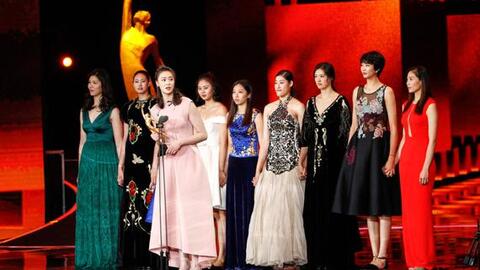 Bóng chuyền nữ Trung Quốc được tôn vinh