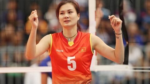 "Hoa khôi" Kim Huệ và những vui buồn với bóng chuyền