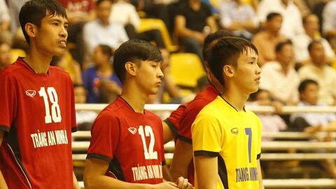 Tràng An Ninh Bình đưa “vũ khí bí mật” cao 2m đấu vòng 2 giải VĐQG 2017
