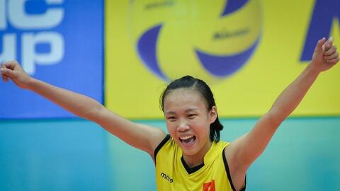 Trần Tú Linh không được thi đấu vòng 2 giải VĐQG 2020