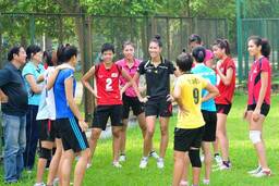 Tuyển bóng chuyền nữ trẻ Quốc gia Việt Nam chuẩn bị cho cúp VTV Bình Điền 2014