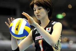 MEGUMI KURIHARA: Bông hồng tài năng của bóng chuyền nữ Nhật Bản