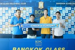 Trần Thị Thanh Thúy chính thức ra mắt CLB Bangkok Glass